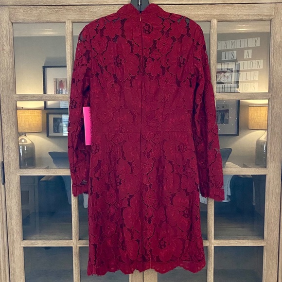 NWT Betsey Johnson Lace Scalloped Dress 6 - Picture 4 of 6